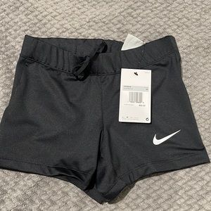 Nike women’s running shorts